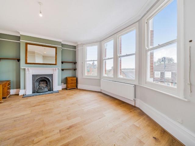 Apartment for rent in Muswell Hill, Greater London
