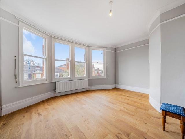 Apartment for rent in Muswell Hill, Greater London