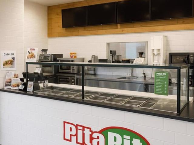 Retail for rent in Toombul, Queensland