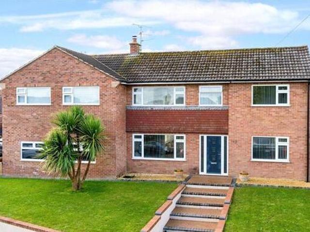 House for sale in Chard Town, Chard