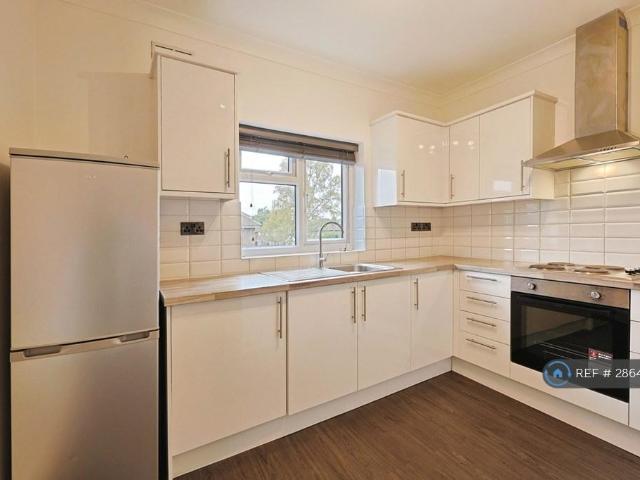 House for rent in Harlesden, Greater London