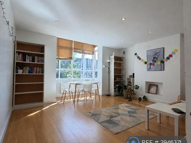 House for rent in West Hampstead, Greater London