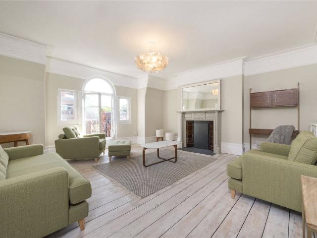 Apartment for rent in West Hampstead, Greater London