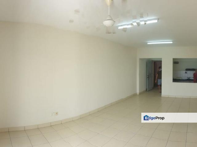 Condominium for sale in Seri Kembangan, Majlis Bandaraya Subang Jaya