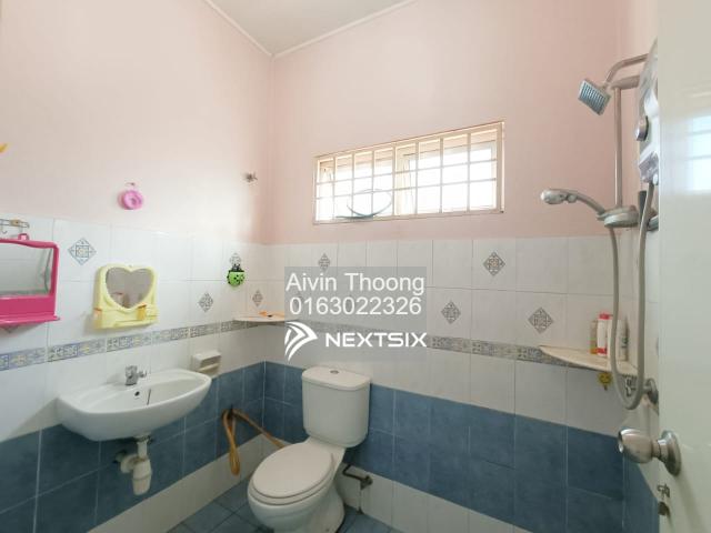Shop for rent in Georgetown, Penang