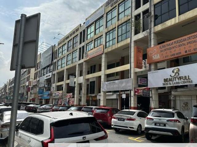 Shop for rent in Country Heights Damansara, Kuala Lumpur