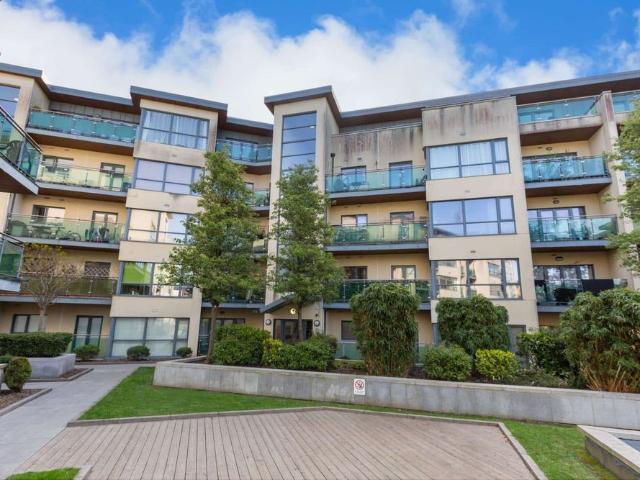 Apartment to rent in Bluebell, North Tipperary