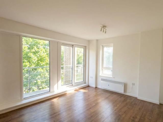 Apartment for rent in Preston, Greater London
