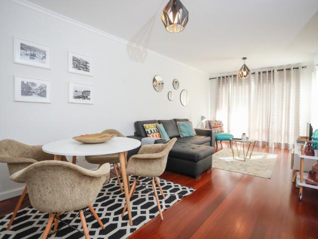 Apartamento alugar em Funchal, Ajuda
