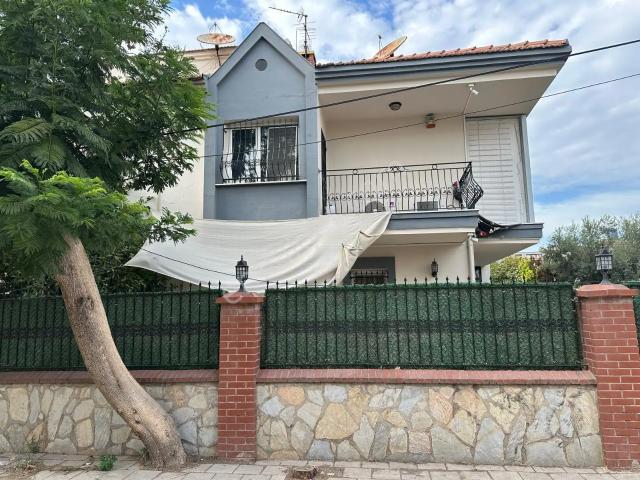 Bornova, İzmir içerisinde satılık Villa