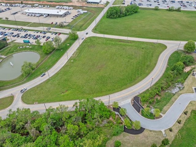 Commercial for sale in Harrison, Boone County