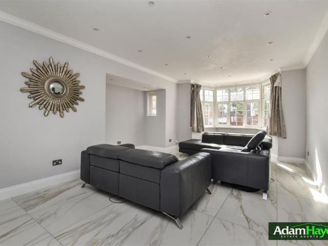 House for rent in London Borough of Barnet, Greater London