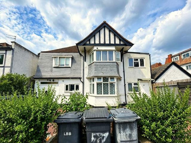 Apartment for rent in Hendon Central, Greater London