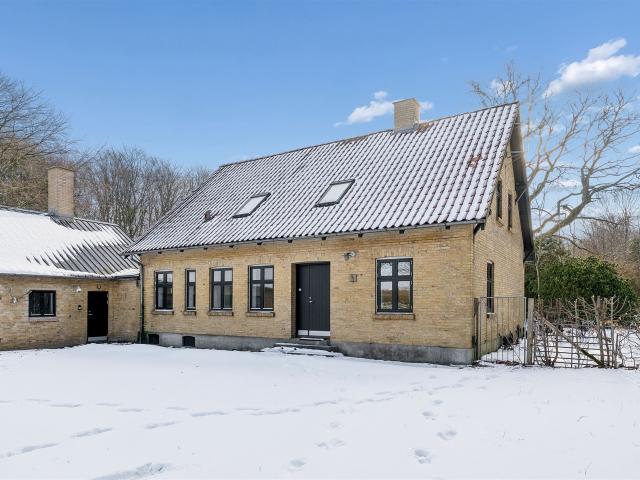 Landejendom til salg i Brønderslev-Dronninglund