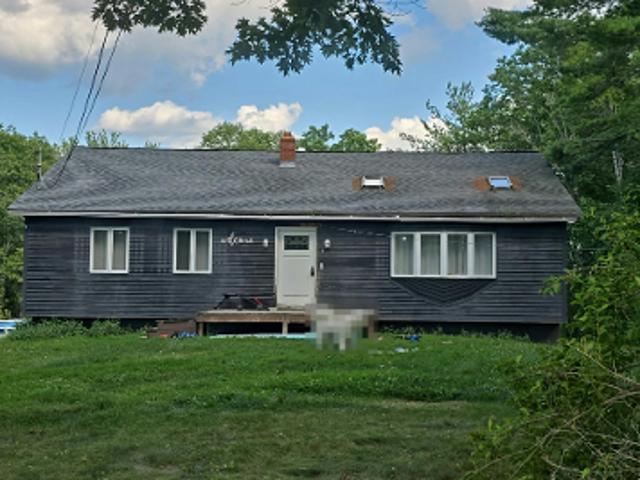 House for sale in Maine
