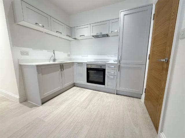 Apartment for rent in Strode, Devon