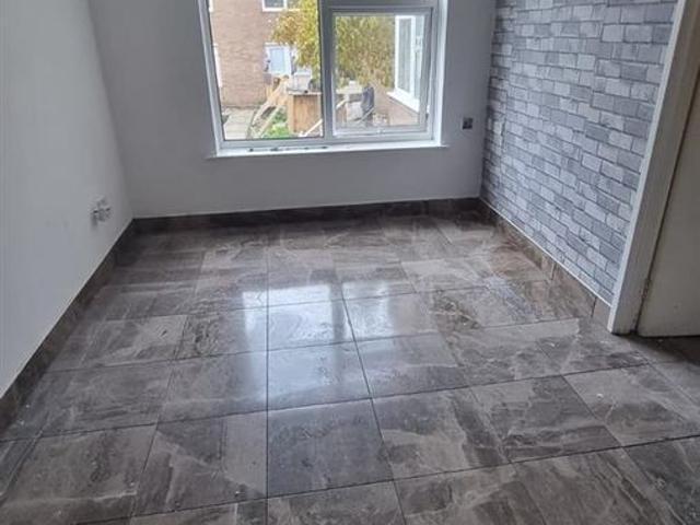 Apartment for rent in Newfoundpool, Old Wharf