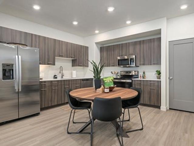 Townhouse for rent in Pleasant Grove