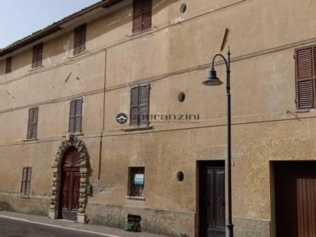 Villa Indipendente in vendita a Centro Storico, Marche