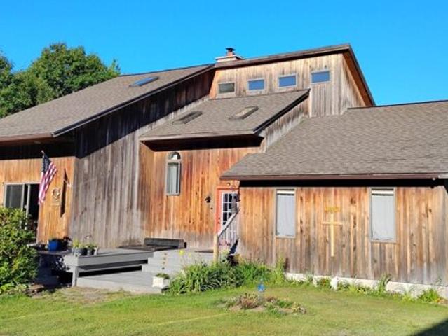 House for sale in Bath, Grafton County