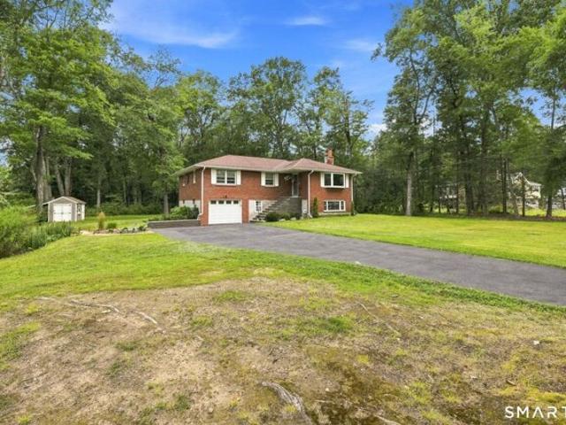House for sale in South Windsor, Connecticut