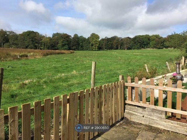 House for rent in Denholme, West Yorkshire