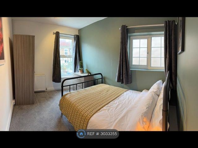 Room for rent in Midway, Kent