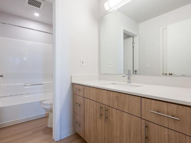 Apartment for rent in San Mateo, California