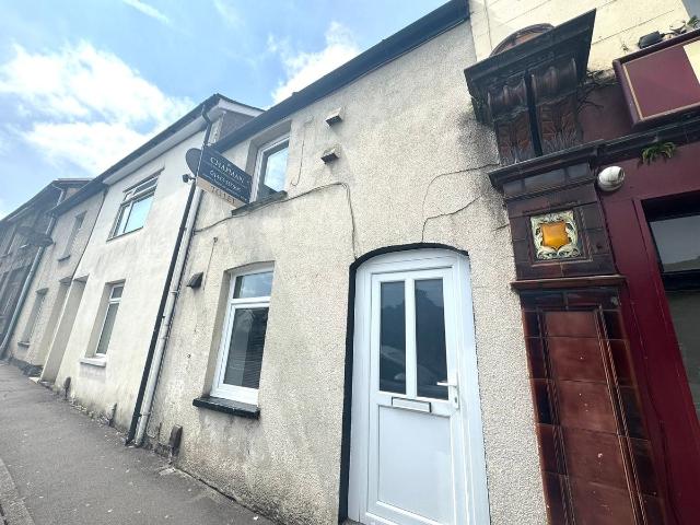 House for rent in Pontypridd, Wales
