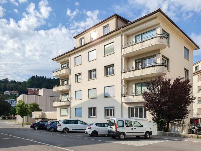 Mehrfamilienhaus kaufen in Le Locle