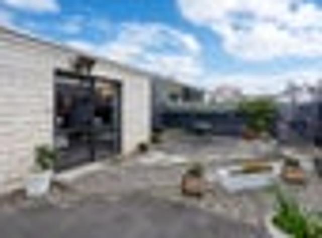 House for sale in Otakou