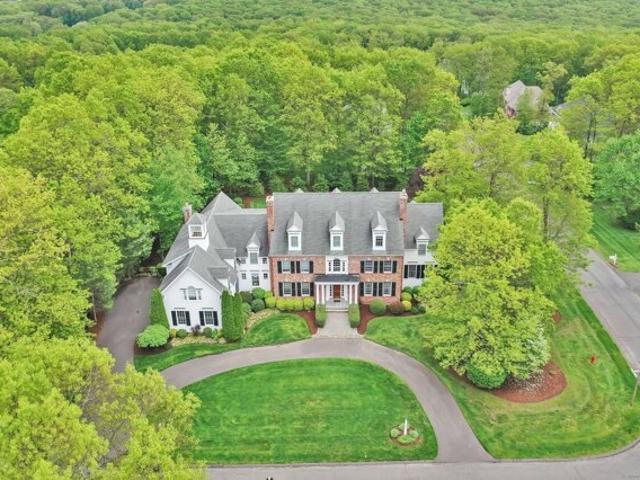 House for sale in Avon