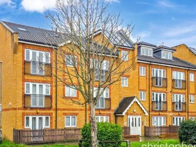 House for sale in Broxbourne, Hertfordshire