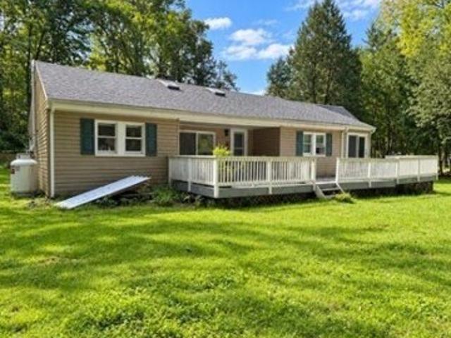 House for sale in Hope Township, Warren County