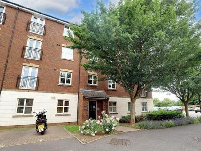 House for sale in Stanford On Avon, Leicestershire