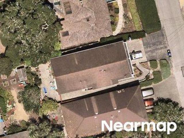 House for sale in Monterey