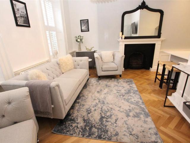 Apartment for rent in Walcot, Bath