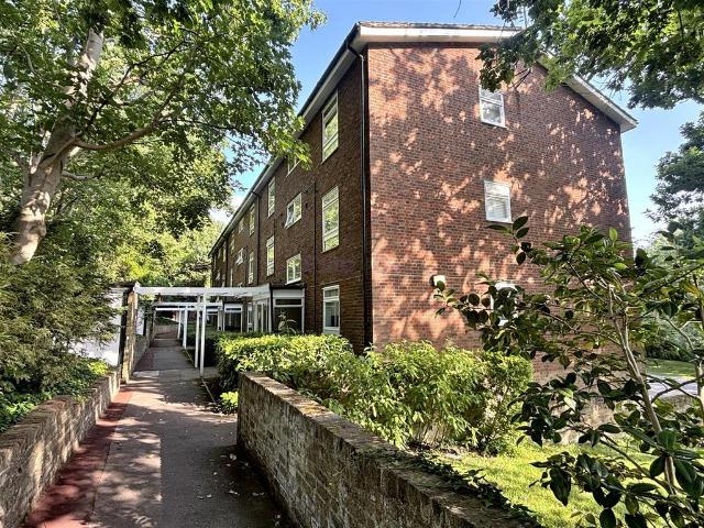 Apartment for rent in Greater London