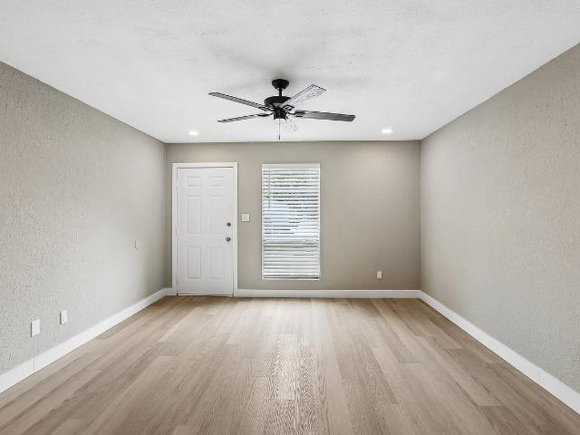Apartment for rent in the Townhomes of Palmbrooke, Pinellas Park