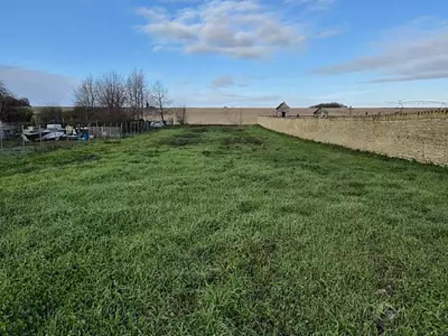 Terrain vente à Confolens, Fouqueure