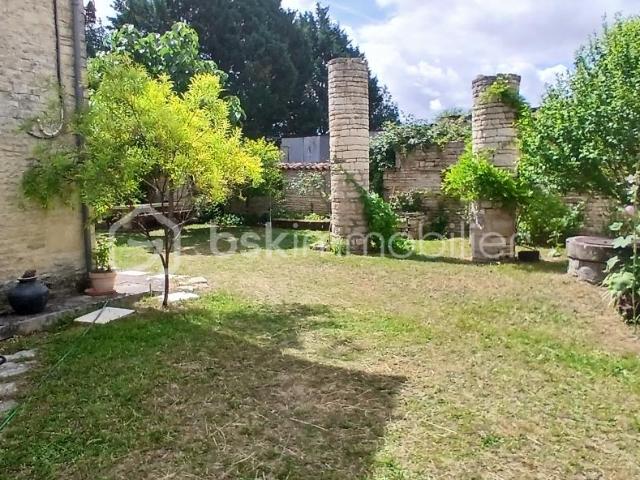 Château vente à Confolens, Fouqueure