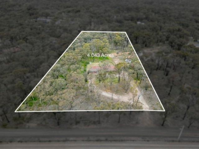 House for sale in Junortoun, Bendigo