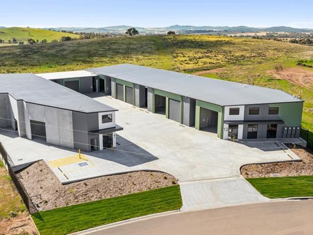 Warehouse for sale in Caerleon, New South Wales