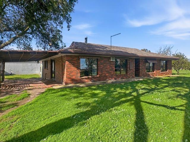 House for rent in Camerons Creek, Victoria