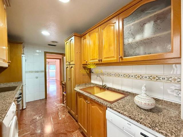 Apartamento en alquiler en Torrevieja, Alicante