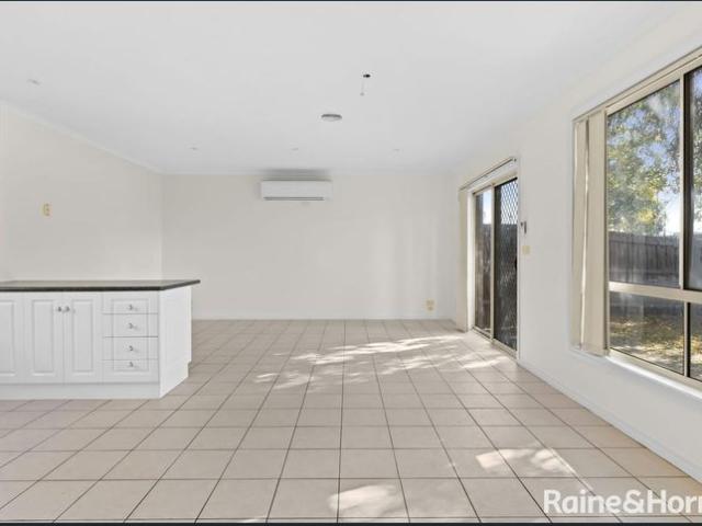Townhouse for rent in Camerons Creek, Victoria