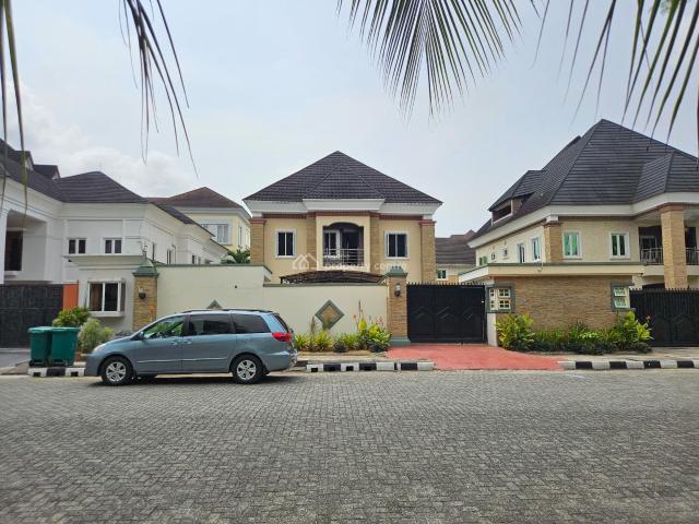 Detached duplex for sale in Eti Osa, Abuja
