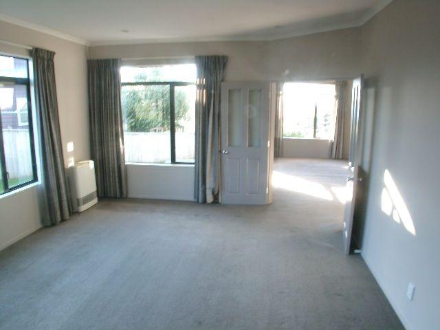 House for rent in Aotea, Porirua