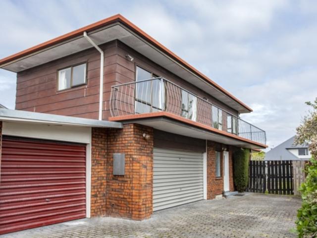 Room for rent in Chaslands, Canterbury