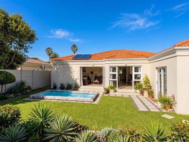 House for rent in Sunridge, Table View